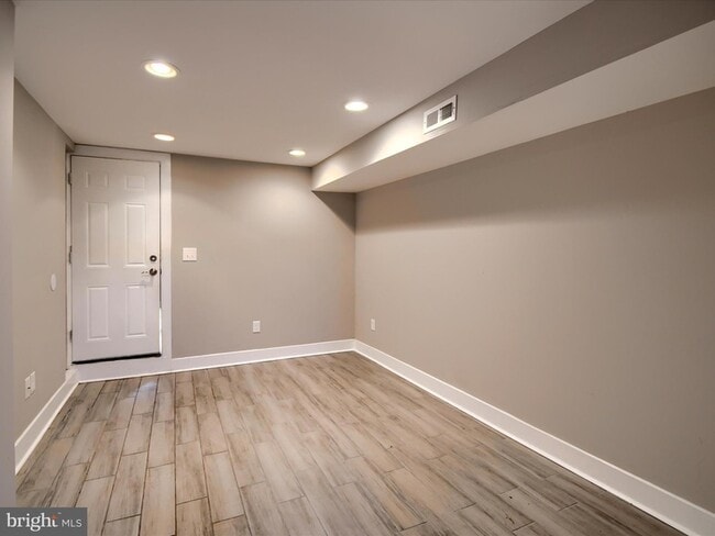 Building Photo - 3822 Manayunk Ave