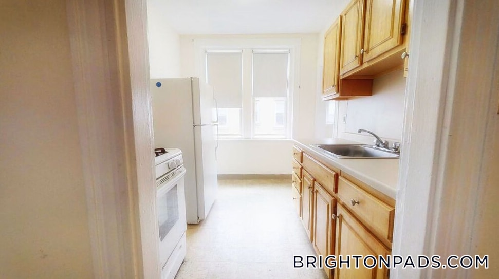 Building Photo - 135 Washington St