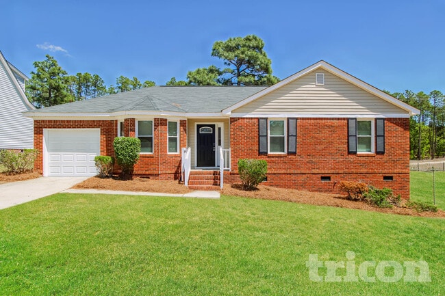 Building Photo - 512 N Crossing Dr