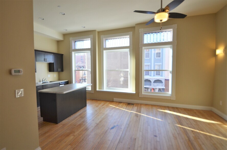 Living Area - 207 4th St S