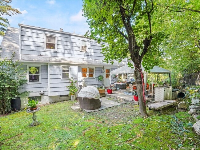 Building Photo - 1035 Shore Acres Dr