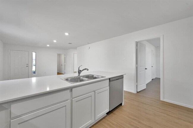 Building Photo - 27010 Rimini Pt Dr