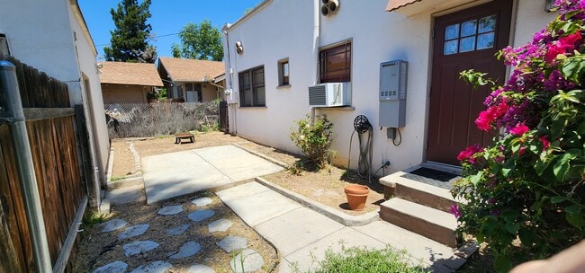 Building Photo - 4003 3rd St