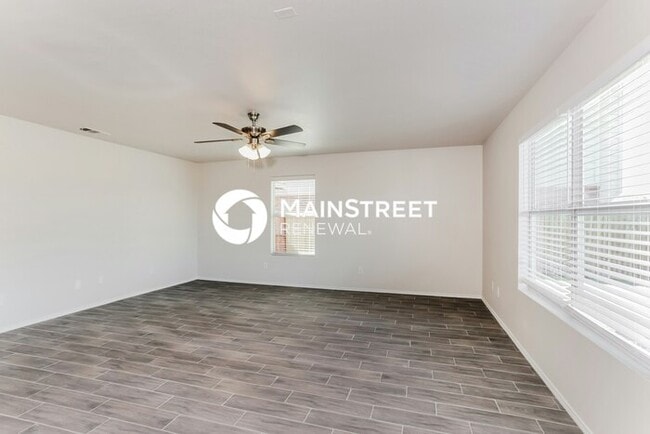 Building Photo - 3 Bedroom Pet-Friendly Home in VENUS, TX with Main Street Renewal