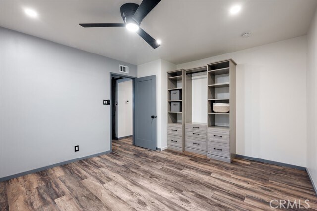 Building Photo - 7424 W 85th St