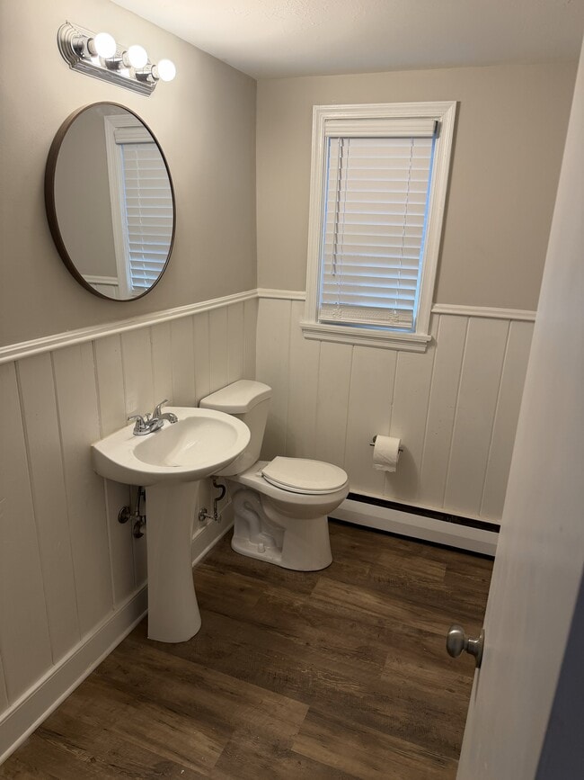 Building Photo - 1914 Pump Rd