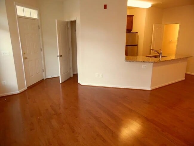 Building Photo - 24652 Byrne Meadow Square