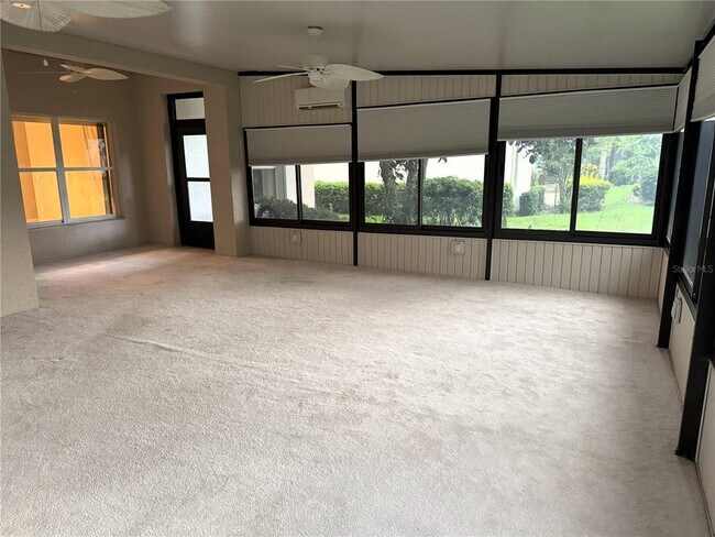 Building Photo - 417 Lake Butler Dr