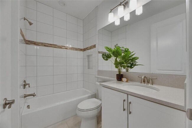 Building Photo - 4915 Sienna Isles Ave