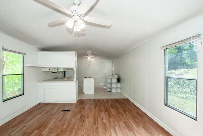 Building Photo - 7967 Caswell Rd