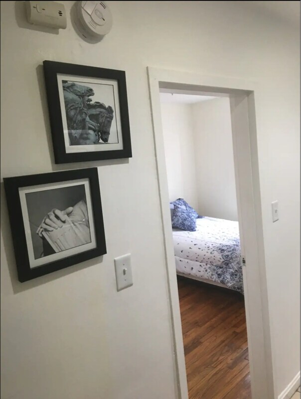 Building Photo - 1136 45th St NE