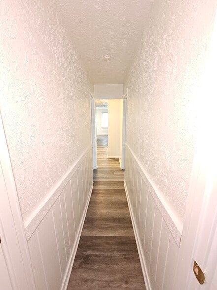 Building Photo - 9137 Hibben Ave