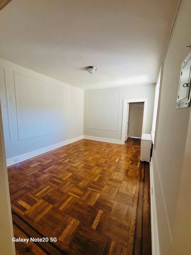 Interior Photo - Modern Kit/Bath, Heat/HW included, Profess...