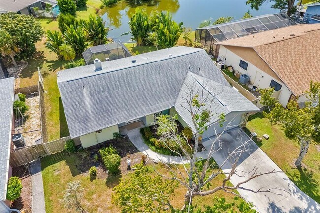 Building Photo - 4814 Country Oaks Blvd