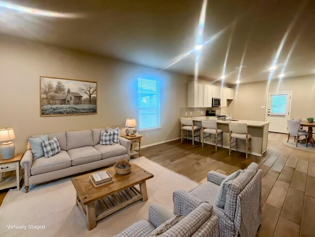 Building Photo - Charming 3/2 conveniently located to Lackland, Toyota, Palo Alto & Texas A&M San Antonio!