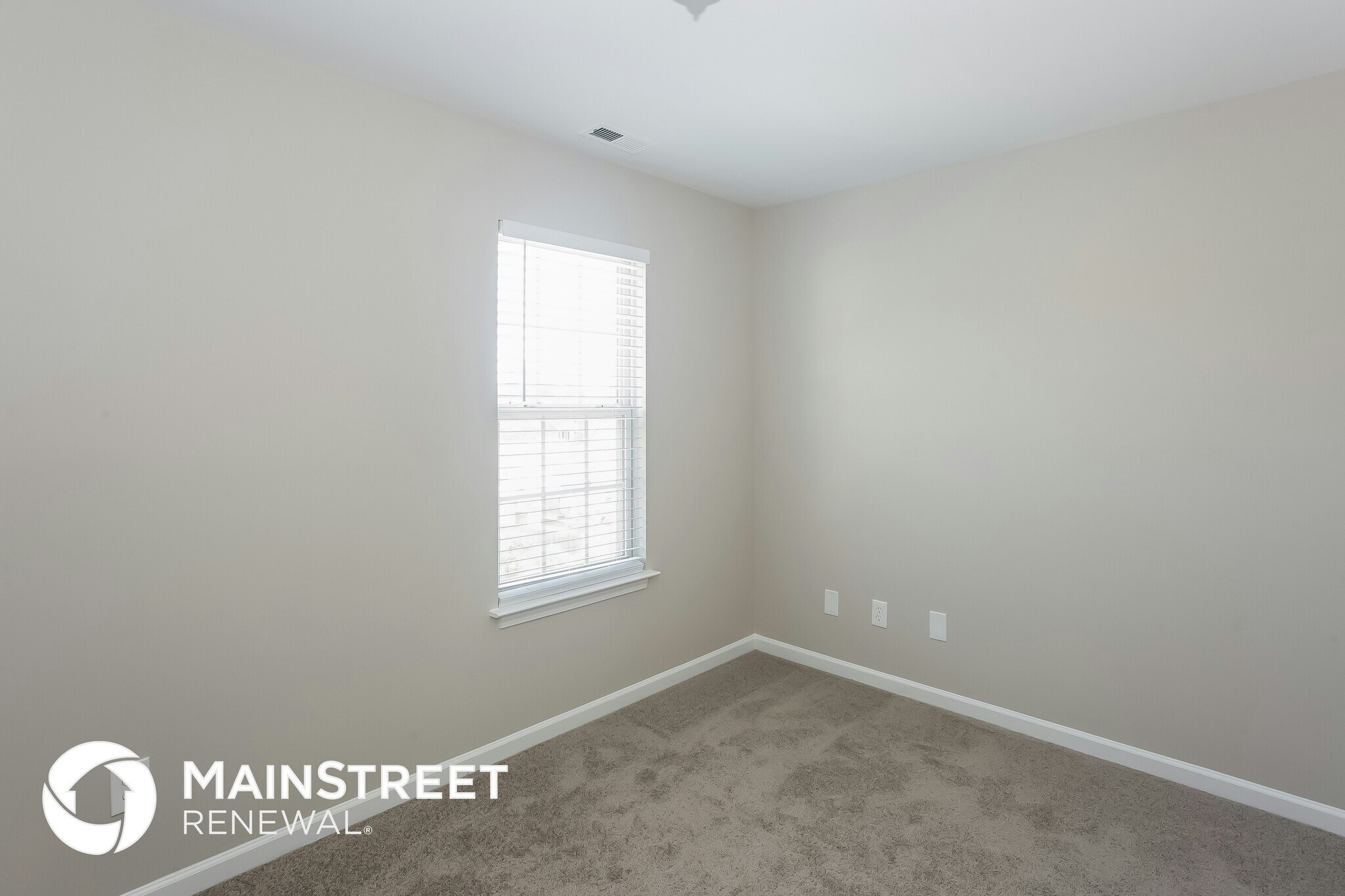 Building Photo - 780 Sir Raleigh Dr