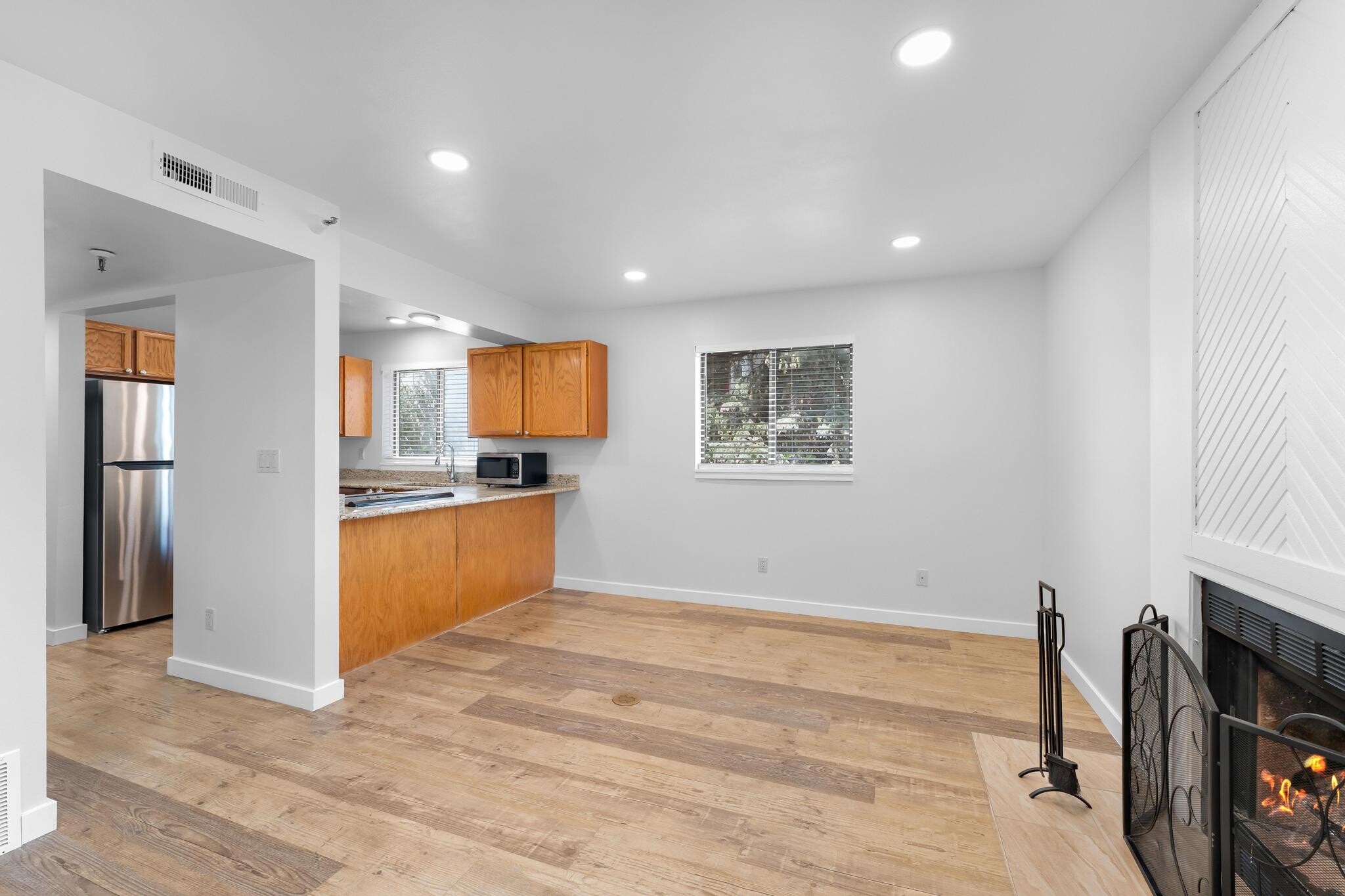 Plenty of room for family room and dining area - 1650 Upper Ironhorse Loop