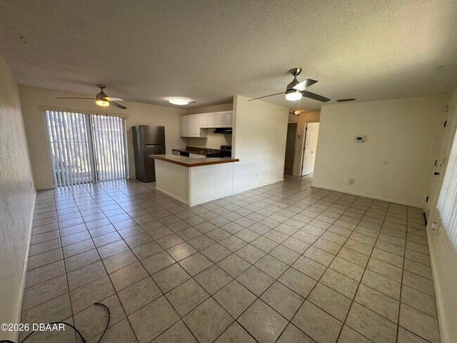 Building Photo - 319 Cavanah Dr