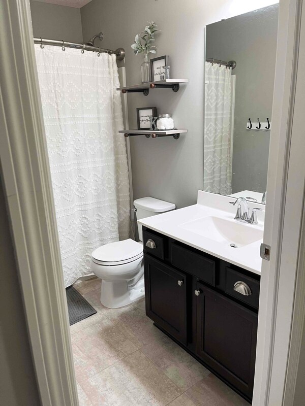 Building Photo - 3337 Lakewood Trl