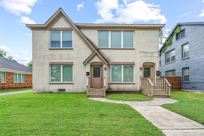 Building Photo - 3018 Isabella St