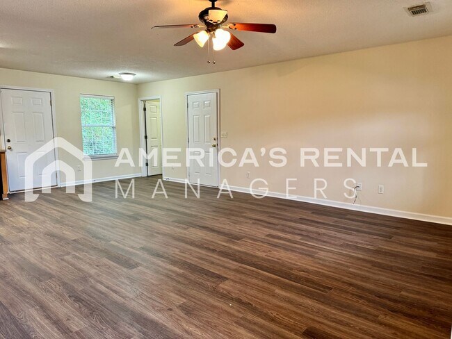 Building Photo - Tuscaloosa, AL Home For Rent. COMING SOON!!!