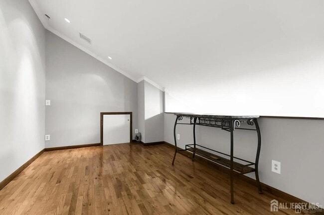 Building Photo - 1111 Harbour Club Dr