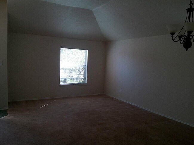 Building Photo - 20123 Mammoth Falls Dr