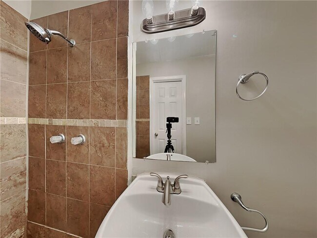 Building Photo - 5992 Monterey Dr