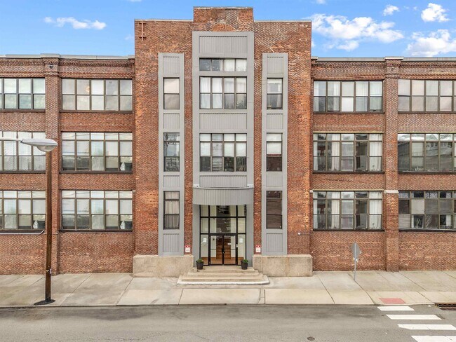 Building Photo - 300 Communipaw Ave