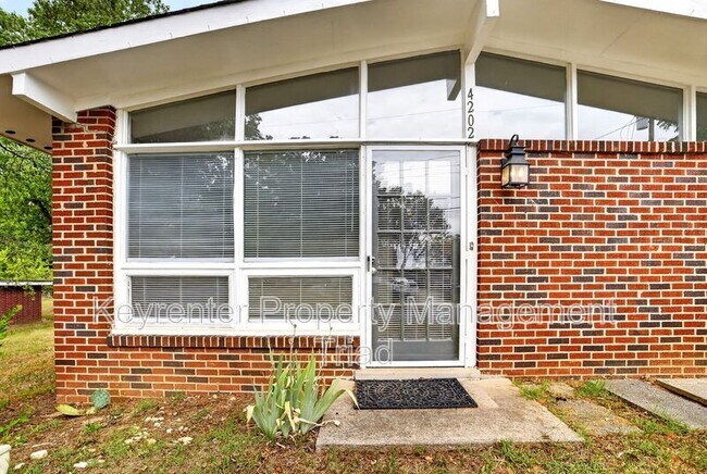 Building Photo - 4202 Halifax Rd
