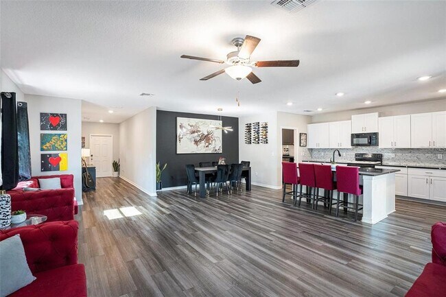Building Photo - 5101 Sable Chime Dr