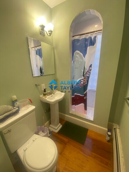 Building Photo - 151 Highland St