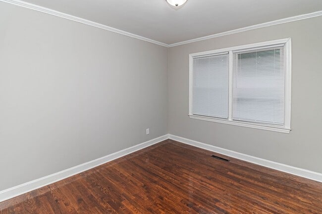 Building Photo - 3 BR | 1 BA Brick Home in Goldsboro *less than 2 miles from SJAFB!