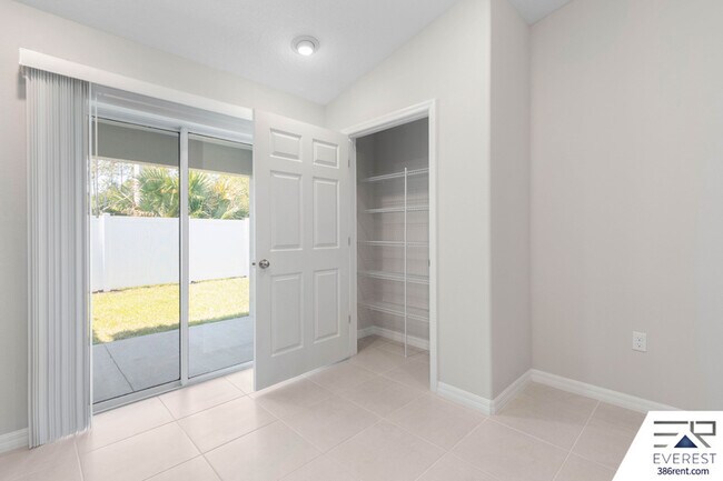 Building Photo - 11 Serenity Pl