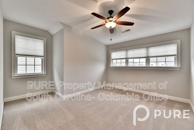 Building Photo - 641 Tailwater Bnd