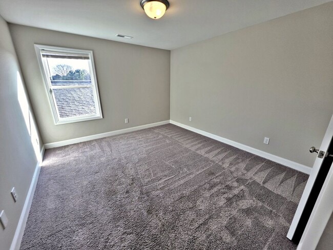 Building Photo - 3BR/2.5BA Townhouse Priceville/Decatur