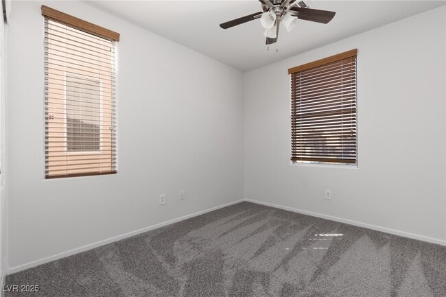 Building Photo - 908 Shining Rose Pl