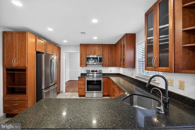 Building Photo - 102 Cunningham Park Ct SE