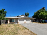 Building Photo - 1321 Oak Terrace Ct