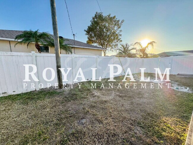 Building Photo - 326 SW 29th St