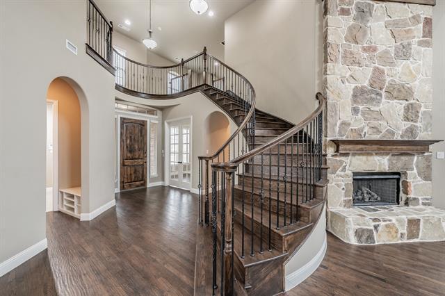 Building Photo - 1614 Chisholm Trail