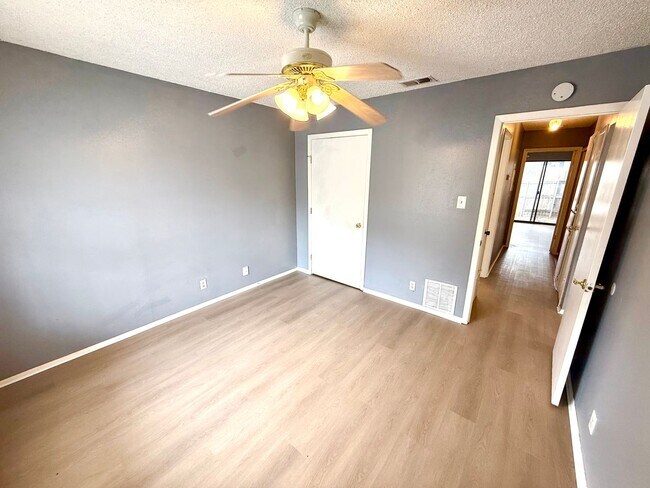 Building Photo - 5310 Gawain Dr