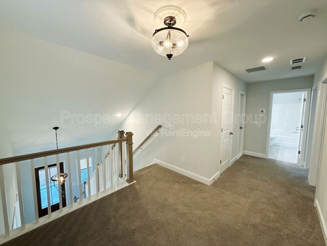 Building Photo - 8650 Windsor Hill Blvd