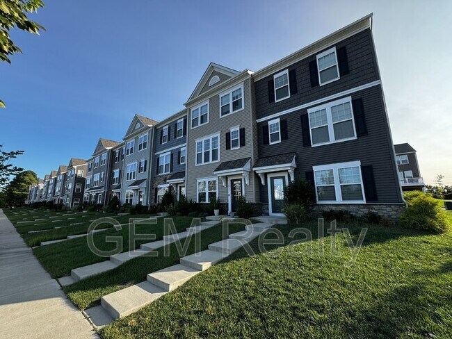 Building Photo - 1853 Sag Harbor Ln