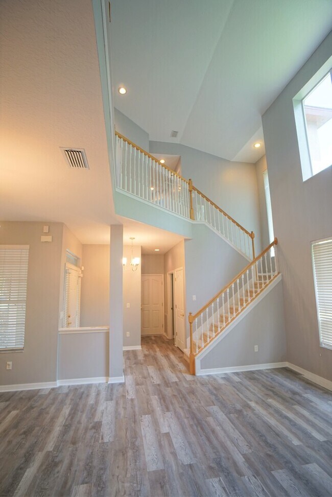 Building Photo - Beautiful home in The Enclave in Westchase