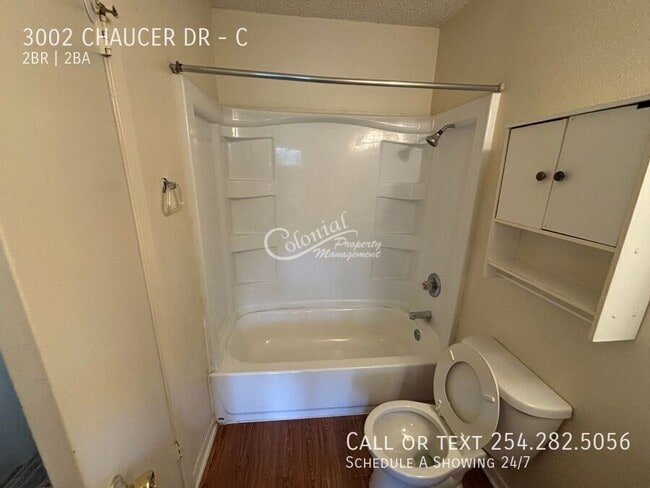 Building Photo - 3002 Chaucer Dr