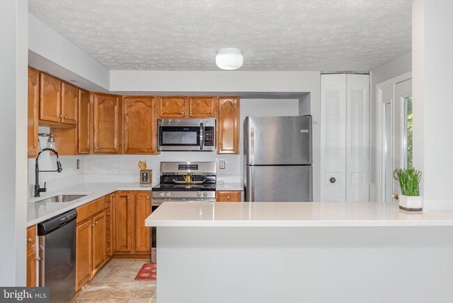 Building Photo - 14135 Honey Hill Ct