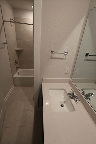 Building Photo - 8530 Blueberry Ash St