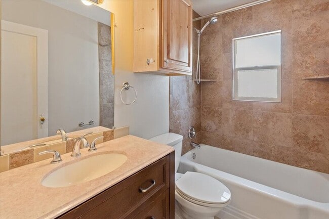 Building Photo - 1263 E Emerson Ave