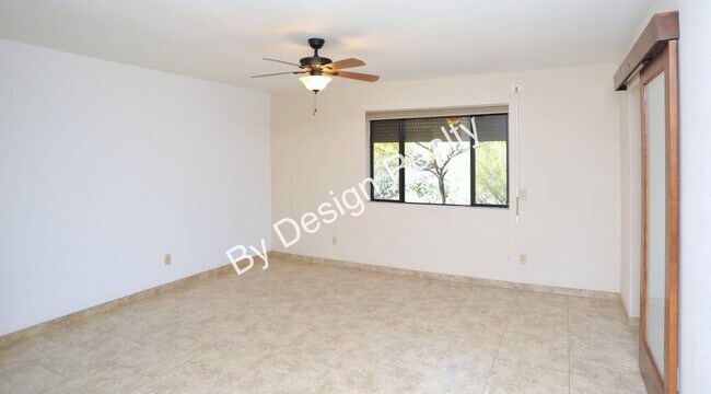 Building Photo - Remodeled Foothills Clusters 3 Bed 2 Bath